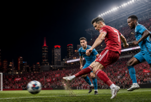 Robert Lewandowski Nets Brace as Chicago Fire Beat Charlotte in MLS