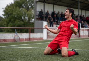 Roberto Bautista Agut: Former Tennis Star Scores on Debut for Spanish Seventh-Tier Club