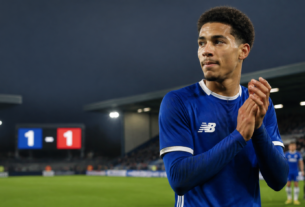 Cardiff City: Brian Barry-Murphy Praises Rubin Colwill Following Wrexham Draw