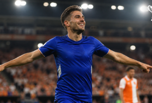 Danny Welbeck Fires Chelsea Past Luton as Enzo Fernández Misses Carabao Cup Clash | Carabao Cup