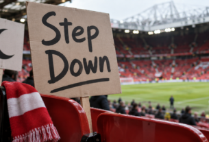 Muslim Fan Group Calls for Man Utd Co-Owner Sir Jim Ratcliffe to Step Down