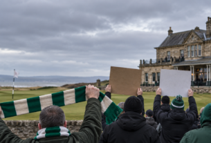 Celtic: Fans Target Dermot Desmond in Protest at Alfred Dunhill