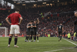 Manchester United: Failure to Overcome 10 Men Piles More Pressure on Carrick